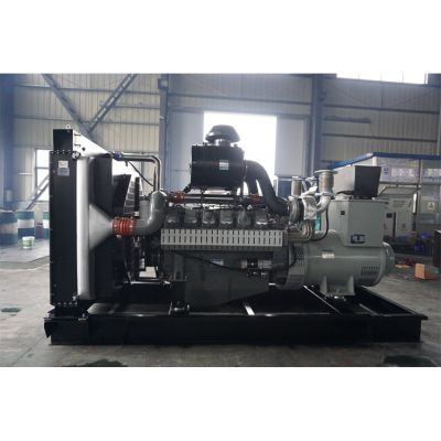 500kw威曼柴油發(fā)電機(jī)組-威曼12缸柴油機(jī)缸徑/行程：128/142mm,水冷發(fā)動(dòng)機(jī)功率565KW,配套馬拉松斯坦福發(fā)電機(jī)。廠價(jià)直銷(xiāo)歡迎選購(gòu)：13773399855。