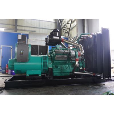 600kw乾能柴油發(fā)電機組-乾能12缸柴油機12V135BZLD-3柴油發(fā)電機組,缸徑/行程：135/155mm,柴油發(fā)電機組水冷發(fā)動機功率610KW,柴油發(fā)電機組配套馬拉松斯坦福發(fā)電機。廠價直銷歡迎選購：13773399855。