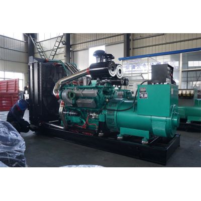 500kw乾能柴油發(fā)電機組-乾能12缸柴油機QN25G690D2柴油發(fā)電機組,缸徑/行程：135/150mm,柴油發(fā)電機組水冷發(fā)動機功率505KW,柴油發(fā)電機組配套馬拉松斯坦福發(fā)電機。廠價直銷歡迎選購：13773399855。