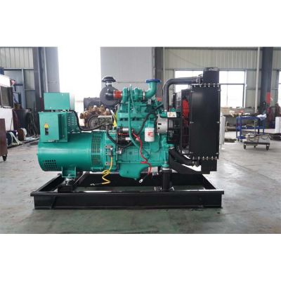 60kw東風康明斯柴油發(fā)電機組-東風康明斯4缸柴油機4BTA3.9-G11柴油發(fā)電機組,缸徑/行程：102/120mm,柴油發(fā)電機組水冷發(fā)動機功率70KW,柴油發(fā)電機組配套馬拉松斯坦福發(fā)電機。廠價直銷歡迎選購：13773399855。
