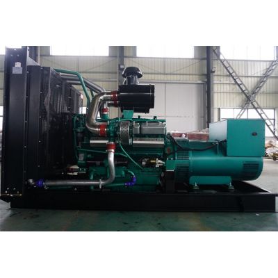 600kw凱普柴油發(fā)電機(jī)組-凱普12缸柴油機(jī)KPV610柴油發(fā)電機(jī)組,缸徑/行程：135/155mm,柴油發(fā)電機(jī)組水冷發(fā)動(dòng)機(jī)功率610KW,柴油發(fā)電機(jī)組配套馬拉松斯坦福發(fā)電機(jī)。廠價(jià)直銷歡迎選購：13773399855。