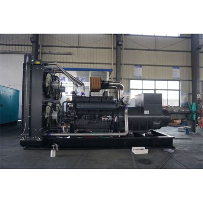 800kw上柴正新柴油發(fā)電機(jī)組-上柴正新12缸柴油機(jī)12V138CZLD柴油發(fā)電機(jī)組,缸徑/行程：138/165mm,柴油發(fā)電機(jī)組水冷發(fā)動(dòng)機(jī)功率805KW,柴油發(fā)電機(jī)組配套馬拉松斯坦福發(fā)電機(jī)。廠價(jià)直銷歡迎選購(gòu)：13773399855。