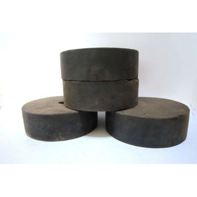 江蘇中動(dòng)電力設(shè)備有限公司專(zhuān)業(yè)銷(xiāo)售柴油發(fā)電機(jī)組及發(fā)電機(jī)組配套件的銷(xiāo)售,所有品牌柴油發(fā)電機(jī)組的減震膠墊廠價(jià)直銷(xiāo),歡迎來(lái)電:13773399855.