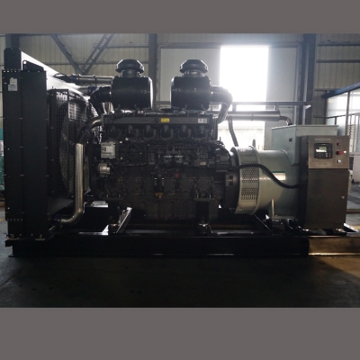 600kw上柴動力柴油發(fā)電機組-上柴股份6缸柴油機6KTAA25-G39柴油發(fā)電機組,缸徑/行程：170/185mm,柴油發(fā)電機組水冷發(fā)動機功率629KW,柴油發(fā)電機組配套馬拉松斯坦福發(fā)電機。廠價直銷歡迎選購：13773399855。