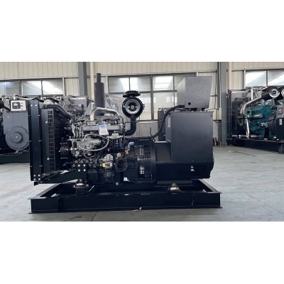 45kw上柴股份柴油發(fā)電機組-上柴動力4缸柴油機4ZT3.5-G21柴油發(fā)電機組,缸徑/行程：105/115mm,柴油發(fā)電機組水冷發(fā)動機功率54KW,柴油發(fā)電機組配套馬拉松斯坦福發(fā)電機。廠價直銷歡迎選購：13773399855。